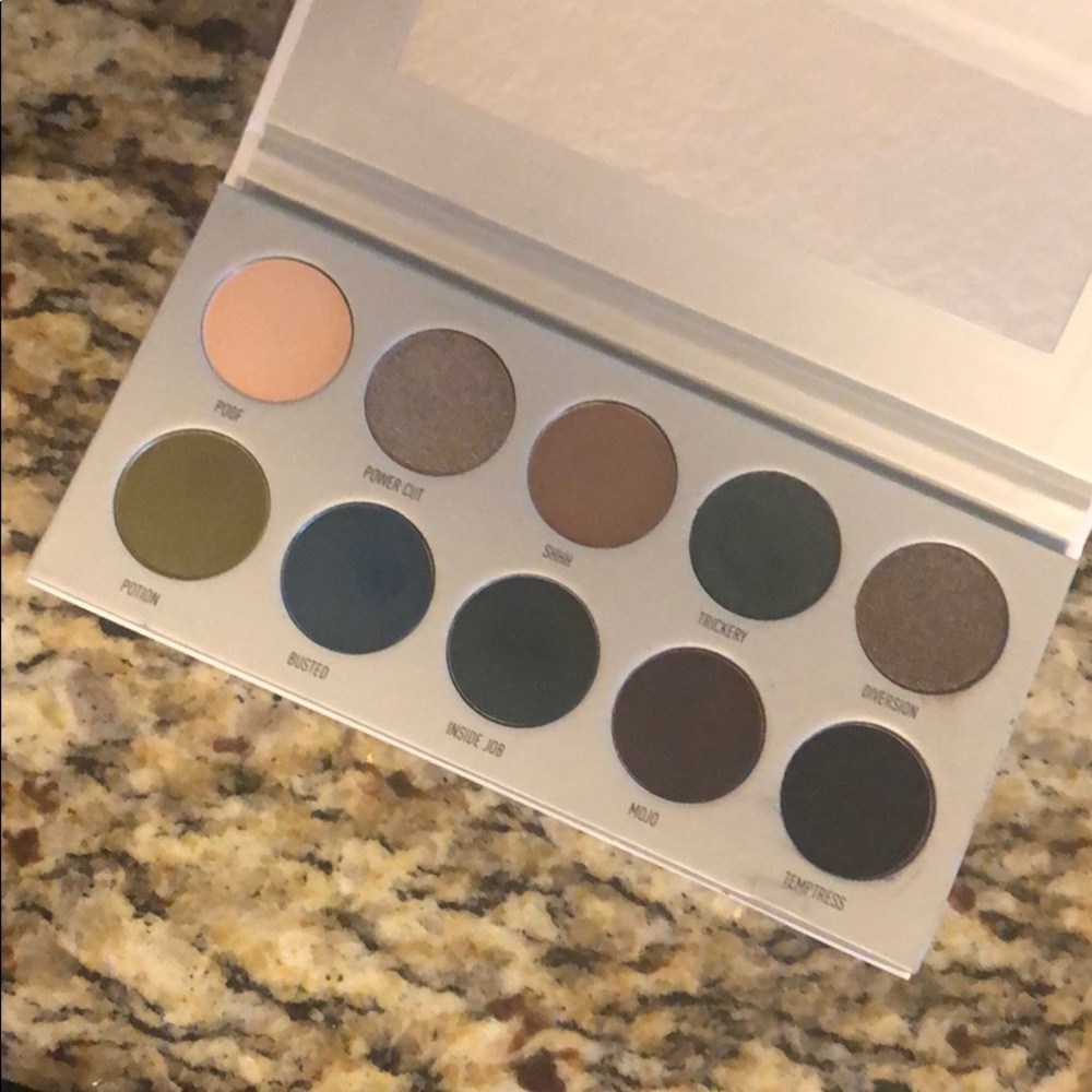 Morphe x Jaclyn Hill Dark Magic